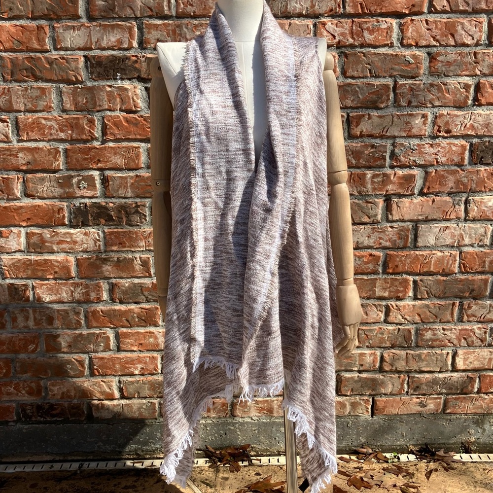 Express One Size Fits All beige cloth vest / OS / Excellent condition